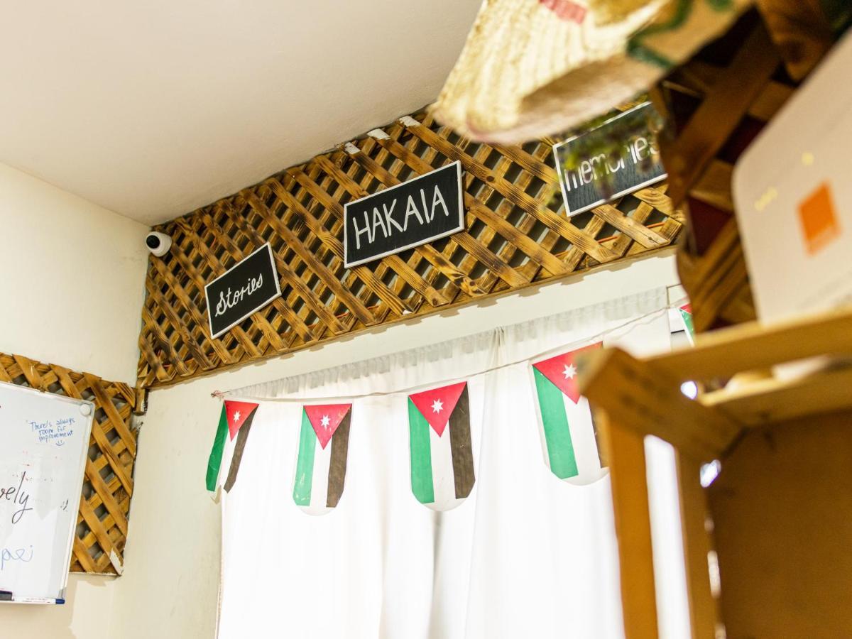 Хостел Hakaia Community Акаба Экстерьер фото